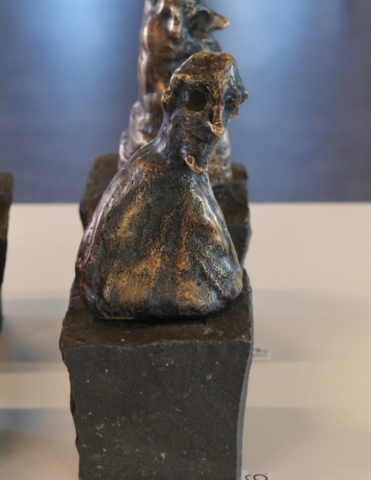 Bronzeskulptur af Dorte Bay. Påskeudstilling 2022 Kunstforeningen Limfjorden