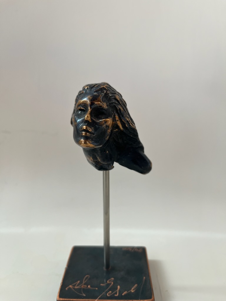 Skulptur af Galschøt. Kunstforeningen Limfjorden